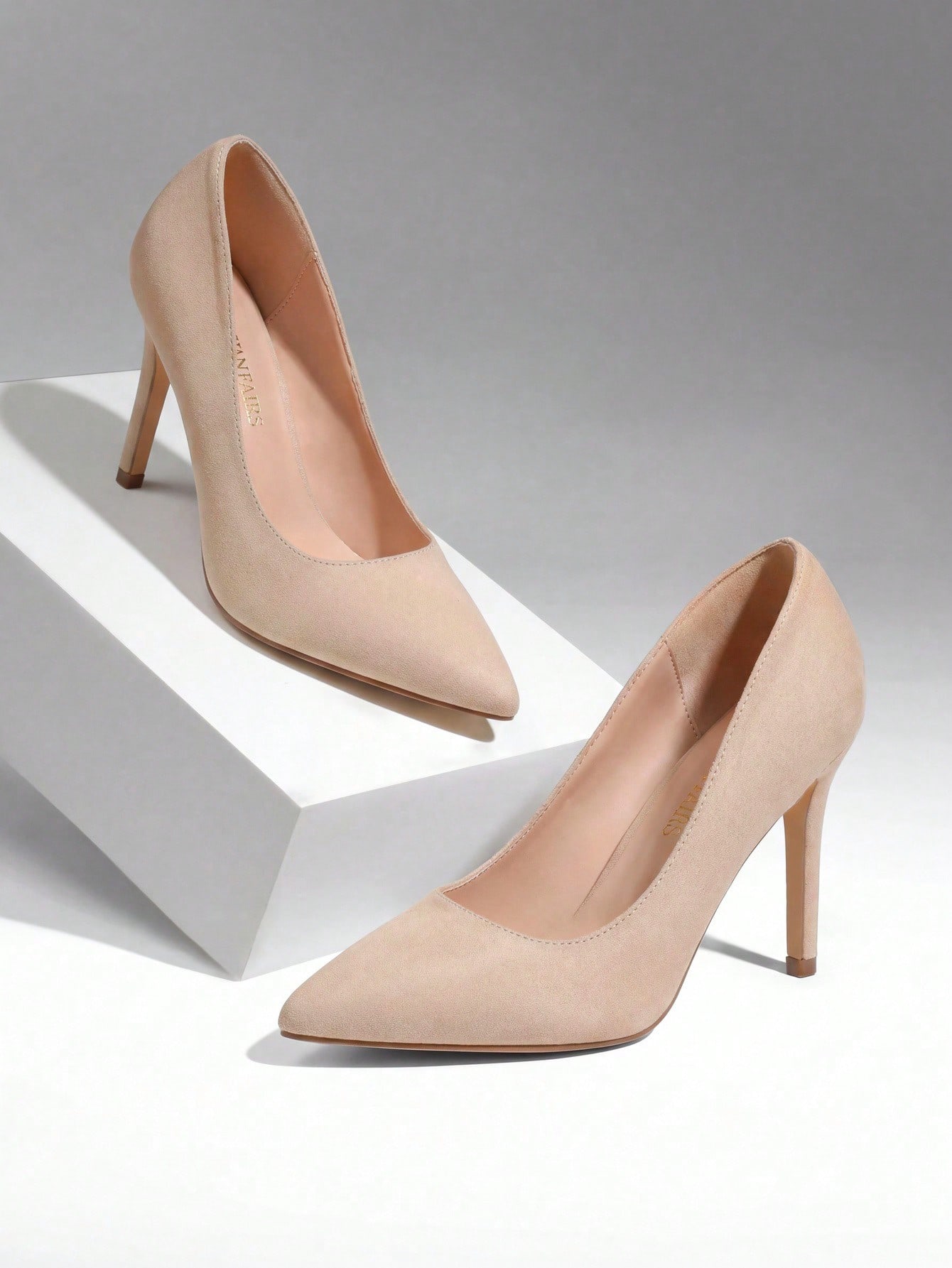Court Heel Pointed - Sapatos de salto alto estilo stiletto